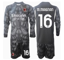 AC Milan Mike Maignan #16 Bramkarskie Koszulka Podstawowa dzieci 2024-25 Długi Rękaw (+ krótkie spodenki)